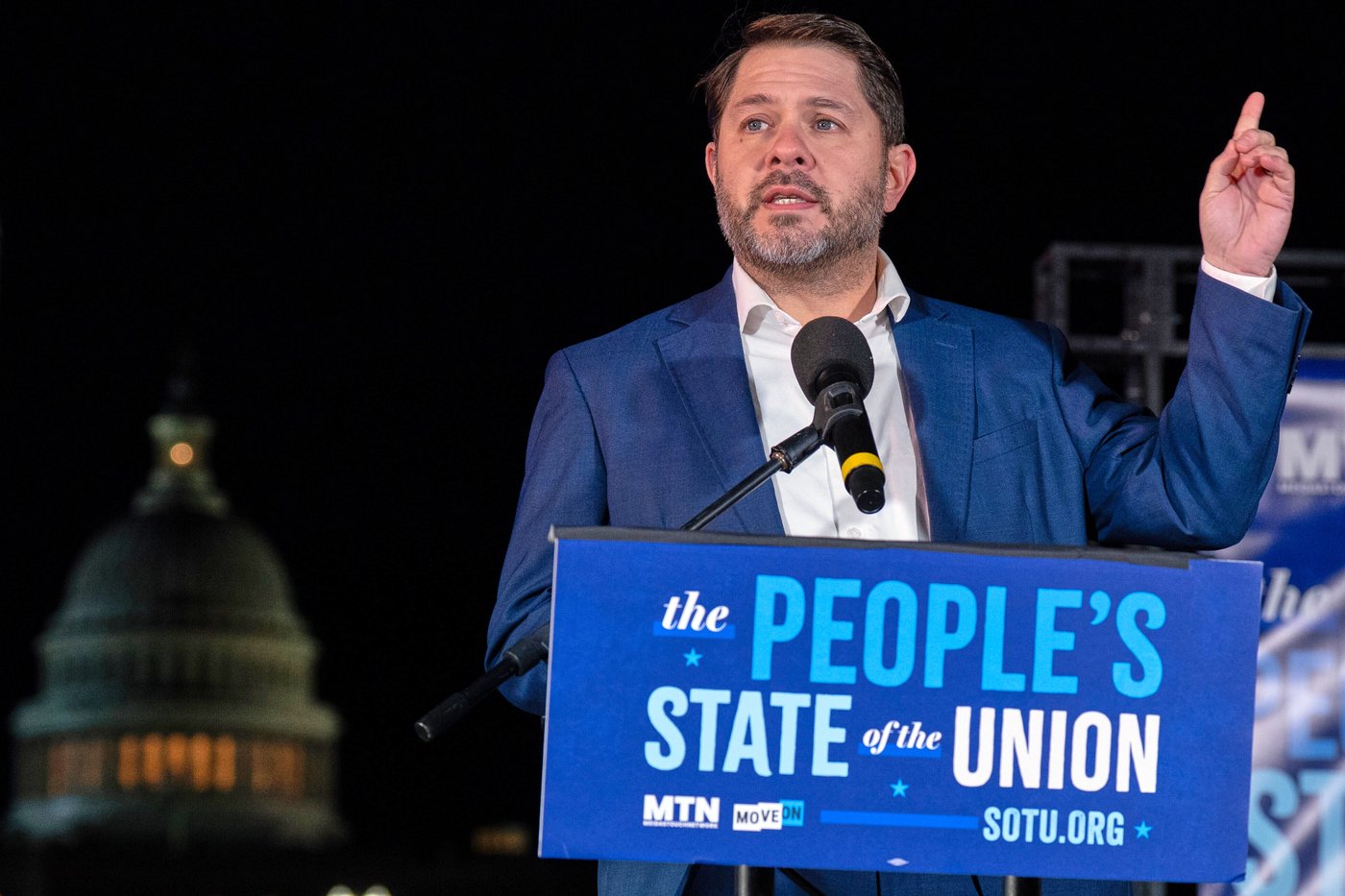 Ruben Gallego backs Maine Senate hopeful Graham Platner | iNFOnews.ca