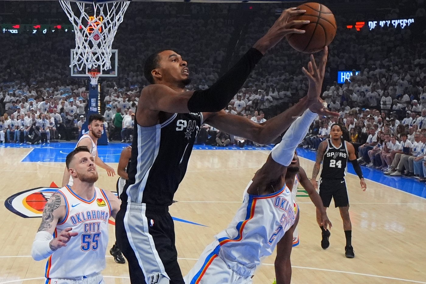Victor Wembanyama held to series-low 20 points, Spurs fall in Game 5 of West finals to Thunder | iNFOnews.ca