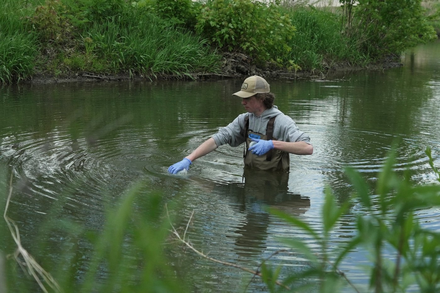 In Iowa, water pollution is a health threat that also disrupts summer fun | iNFOnews.ca