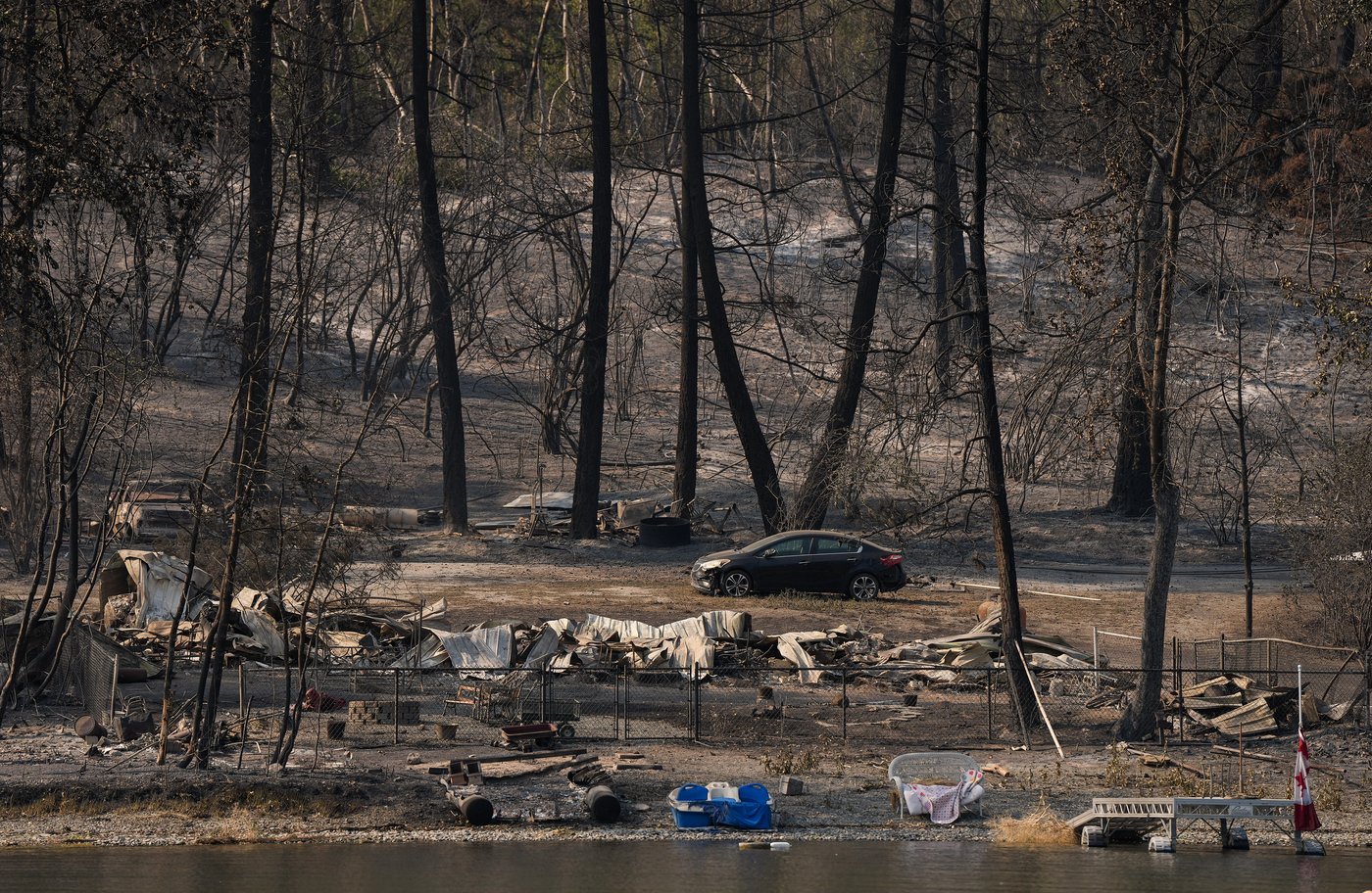 In the news today: Mourning Lloyd Robertson, Fast-tracking pipeline, B.C. wildfires | iNFOnews.ca In the news today: Mourning Lloyd Robertson, Fast-tracking pipeline, B.C. wildfires | iNFOnews.ca