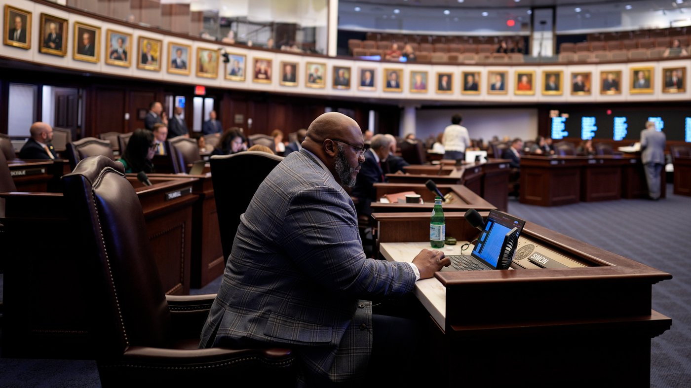 Florida legislature approves new congressional map intended to boost Republicans in midterms | iNFOnews.ca