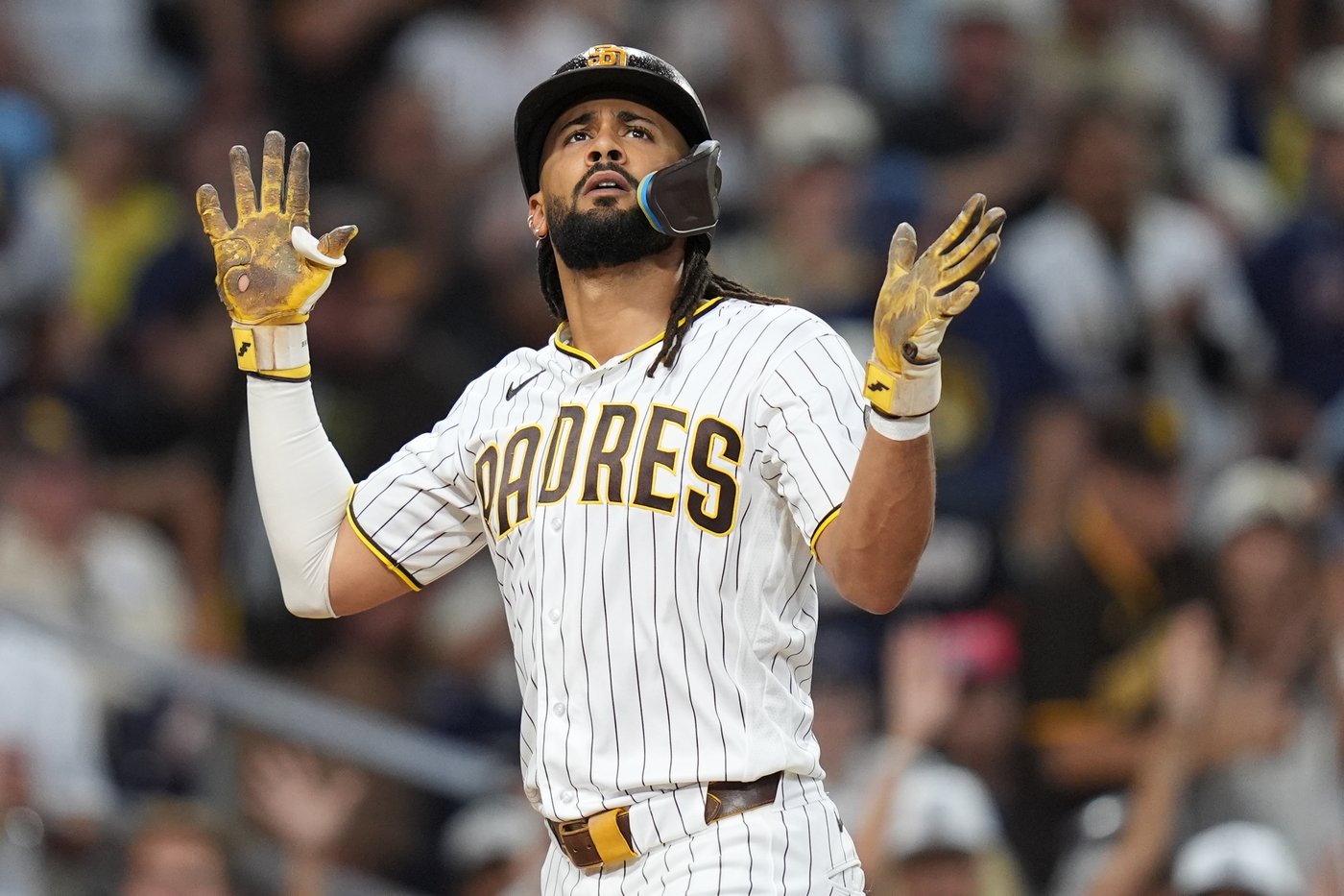 Luis Rengifo's grand slam against former team helps Padres to 11-2 win over Brewers | iNFOnews.ca Luis Rengifo's grand slam against former team helps Padres to 11-2 win over Brewers | iNFOnews.ca