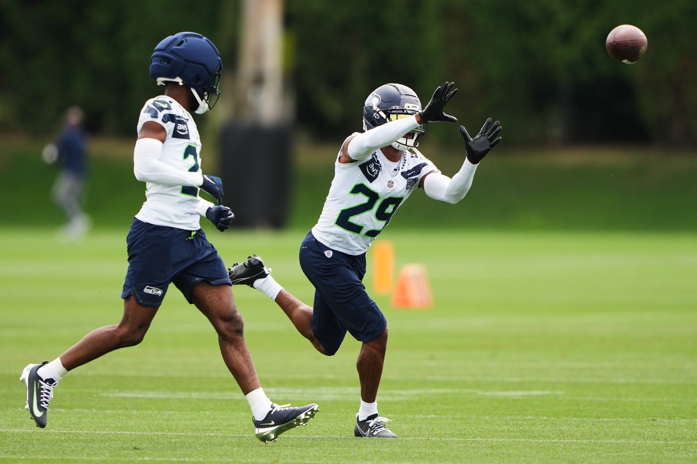 Seahawks, CB Devon Witherspoon agree to 4-year, $132 million deal, AP source says | iNFOnews.ca Seahawks, CB Devon Witherspoon agree to 4-year, $132 million deal, AP source says | iNFOnews.ca