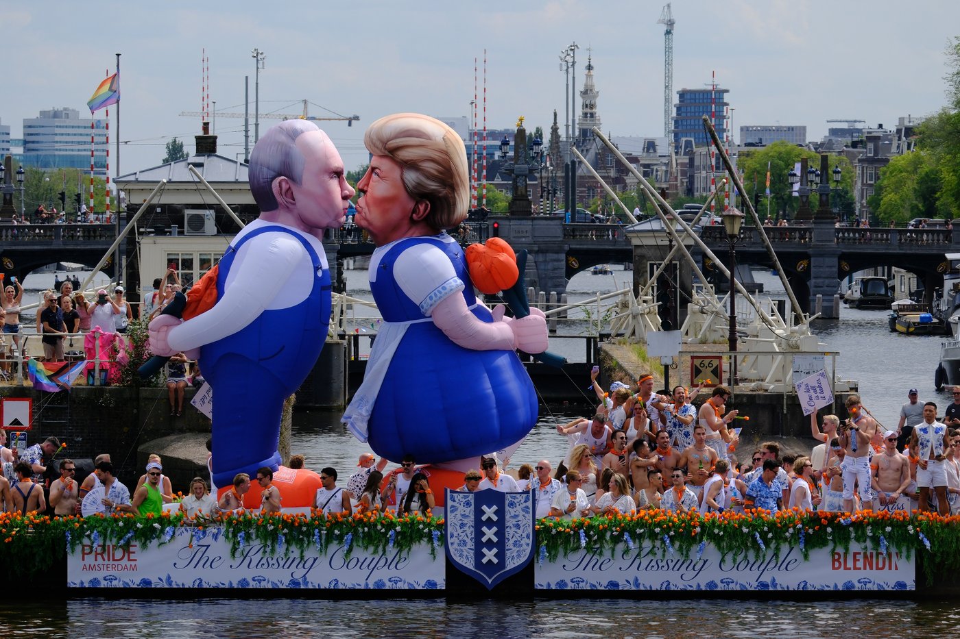 Hundreds of thousands line Amsterdam canals for the annual Pride boat parade | iNFOnews.ca