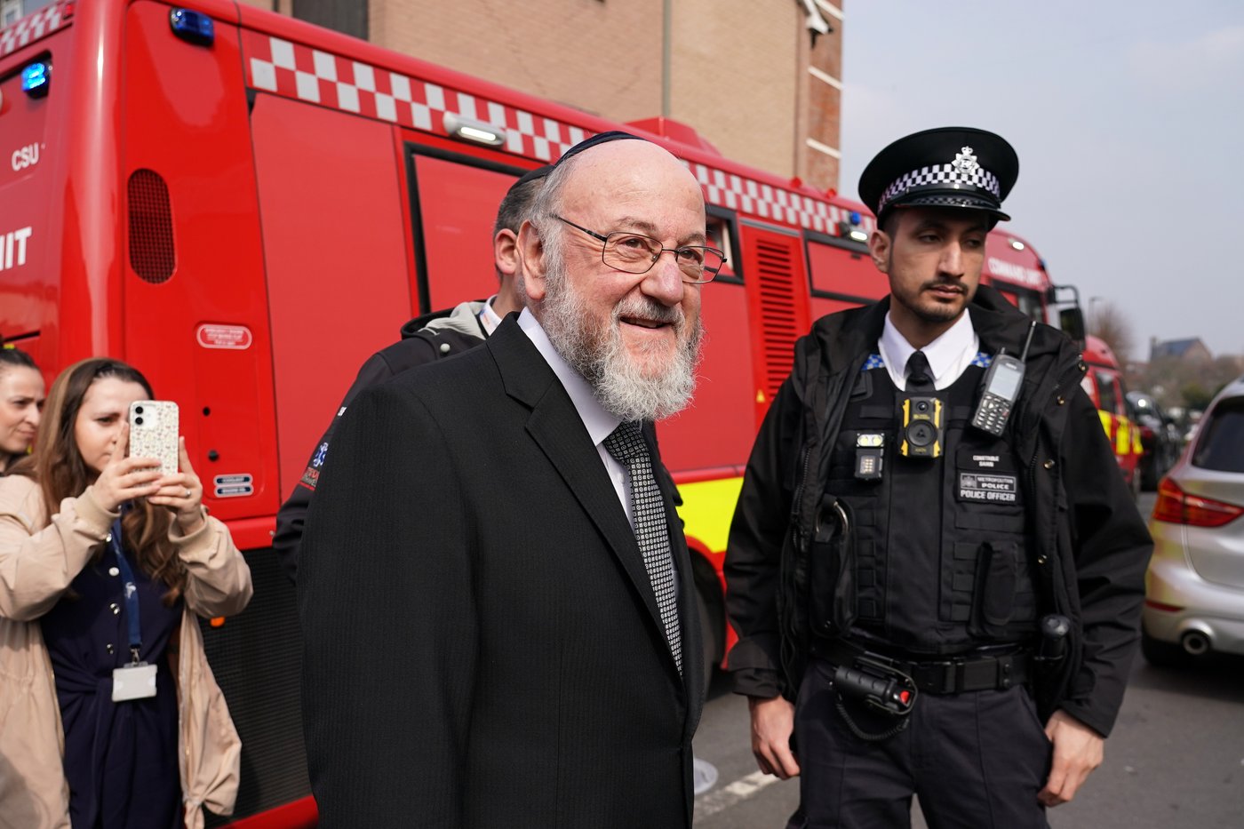 An arson attack leaves Britain's Jewish community feeling vulnerable | iNFOnews.ca
