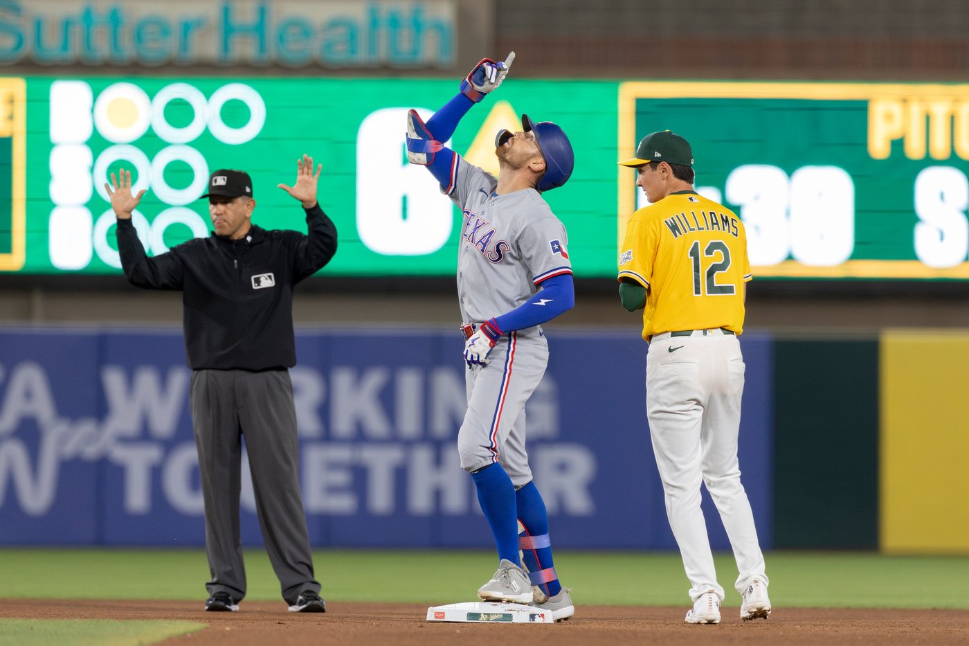 Langford hists go-ahead homer, Rangers beat Athletics 5-3 to end 4-game skid | iNFOnews.ca