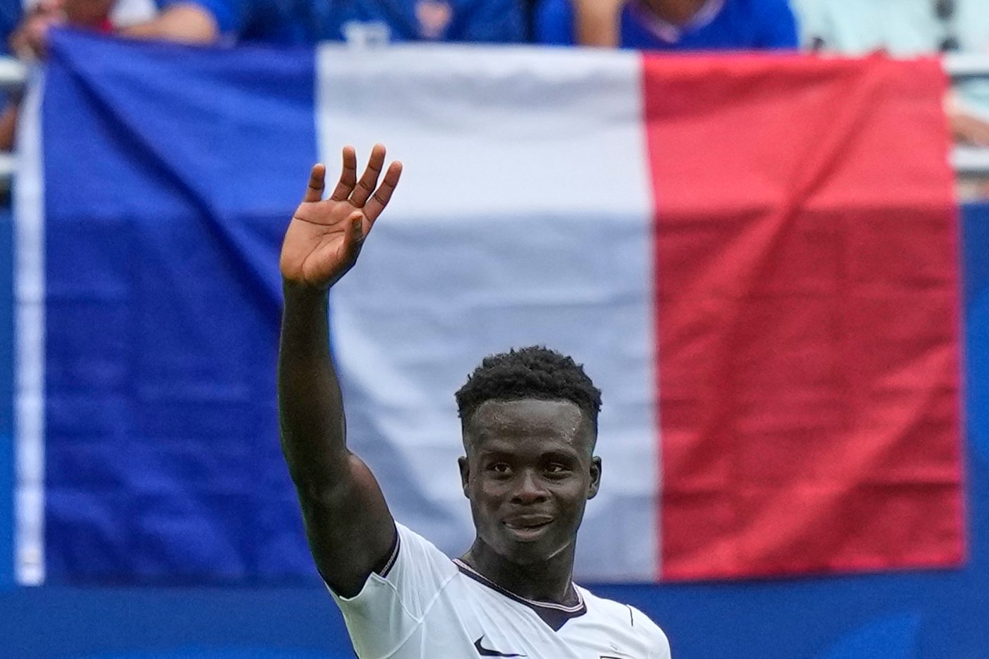 Saka’s hat trick lifts England past Mbappé and France 6-4 in wild World Cup third-place game | iNFOnews.ca