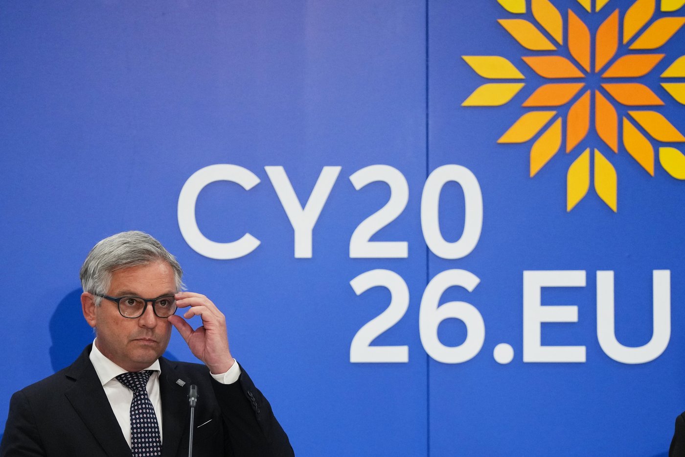 Migrant rights will be safeguarded at third-country return hubs, EU migration commissioner says | iNFOnews.ca