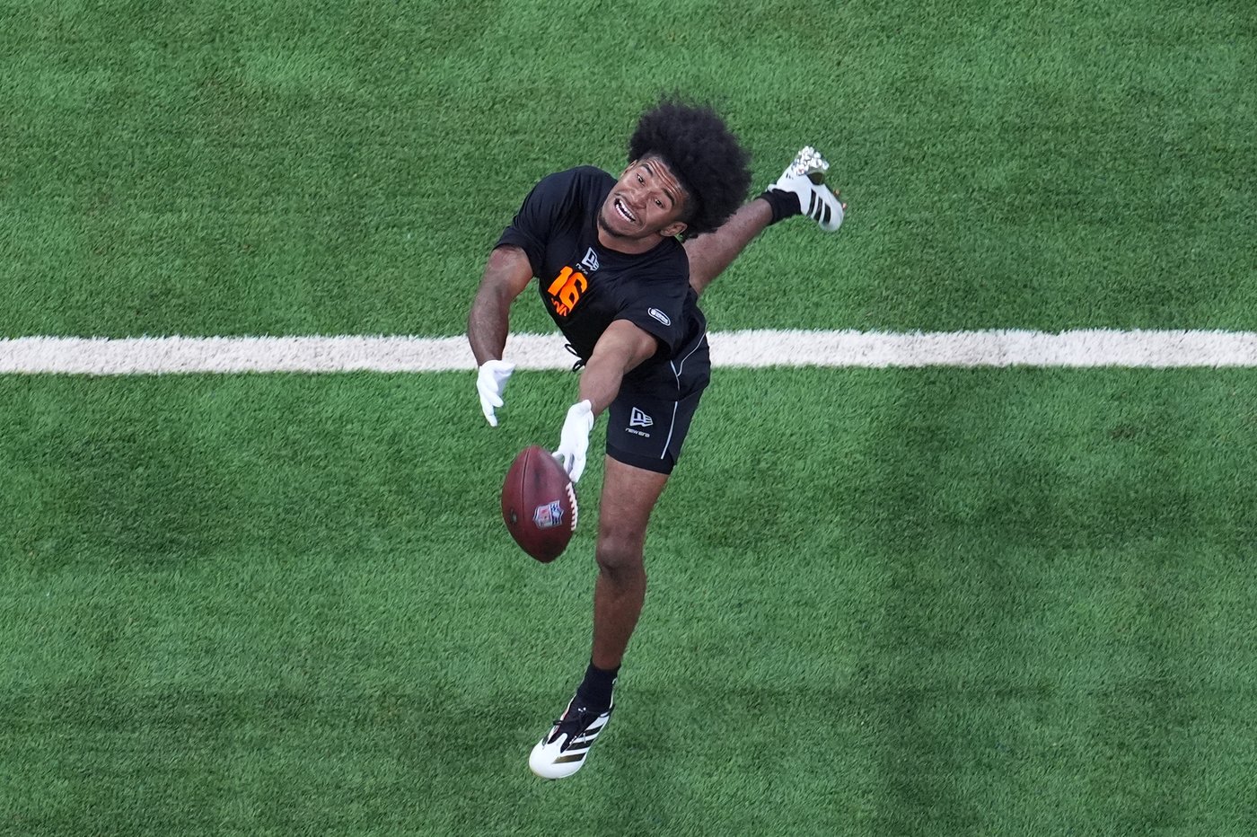 Hoosiers continue making history by sending school-record 9-player contingent to NFL combine | iNFOnews.ca