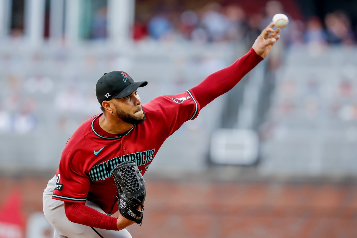 Nolan Arenado has 2 homers and 4 RBIs as the Diamondbacks rout the Braves 10-3 | iNFOnews.ca