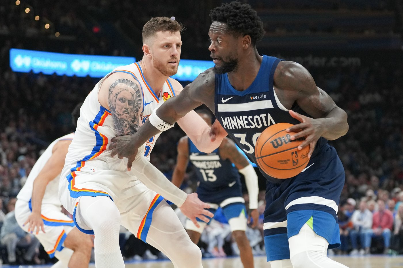 Gilgeous-Alexander keeps record 20-point streak alive as Thunder win 8th straight, beat Timberwolves | iNFOnews.ca
