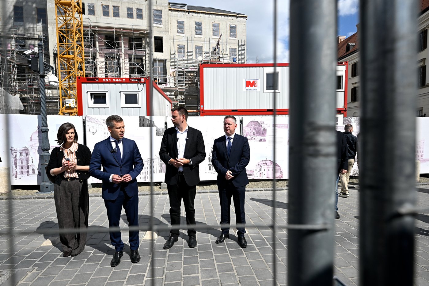 Hungary's new PM symbolically removes fences erected around Orbán's former offices | iNFOnews.ca