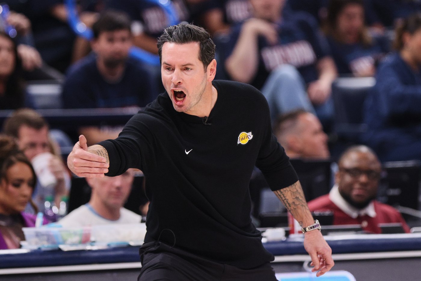 Lakers want LeBron James to return for another season alongside Luka Doncic, GM Rob Pelinka says | iNFOnews.ca