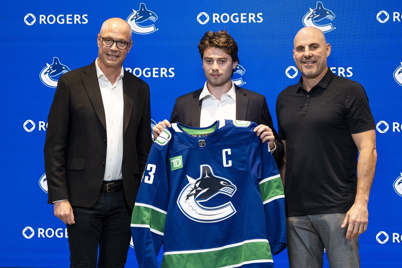 Vancouver Canucks fire general manager Patrik Allvin after last-place finish | iNFOnews.ca