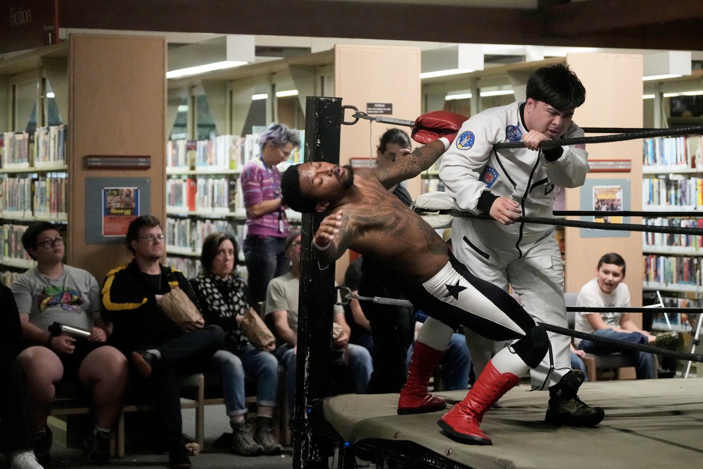 Wrestling matches provide an action-packed story time at US libraries, in photos | iNFOnews.ca