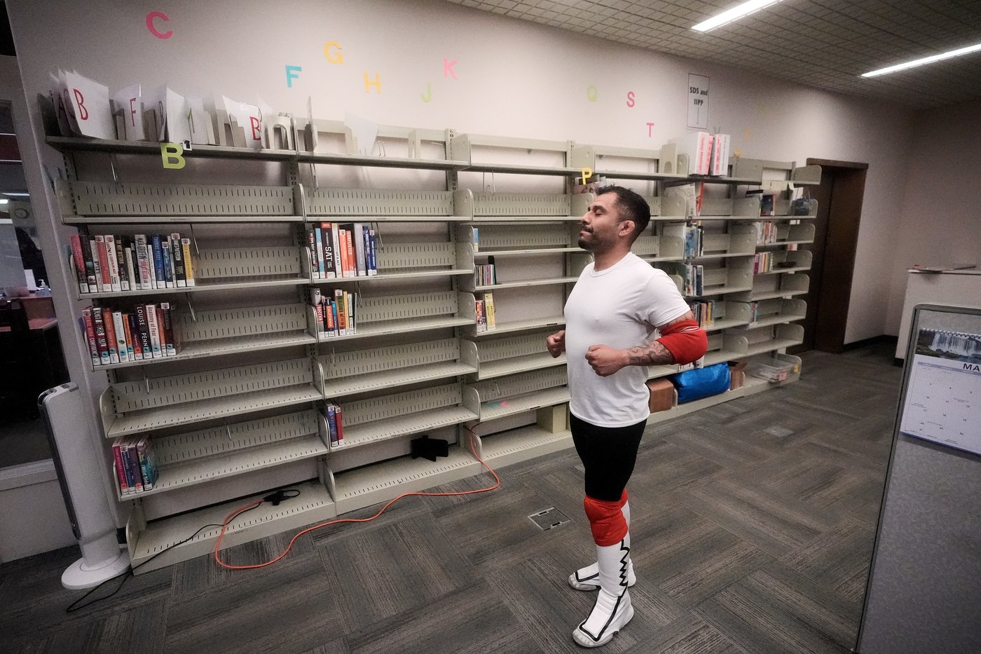 Wrestling matches provide an action-packed story time at US libraries, in photos | iNFOnews.ca