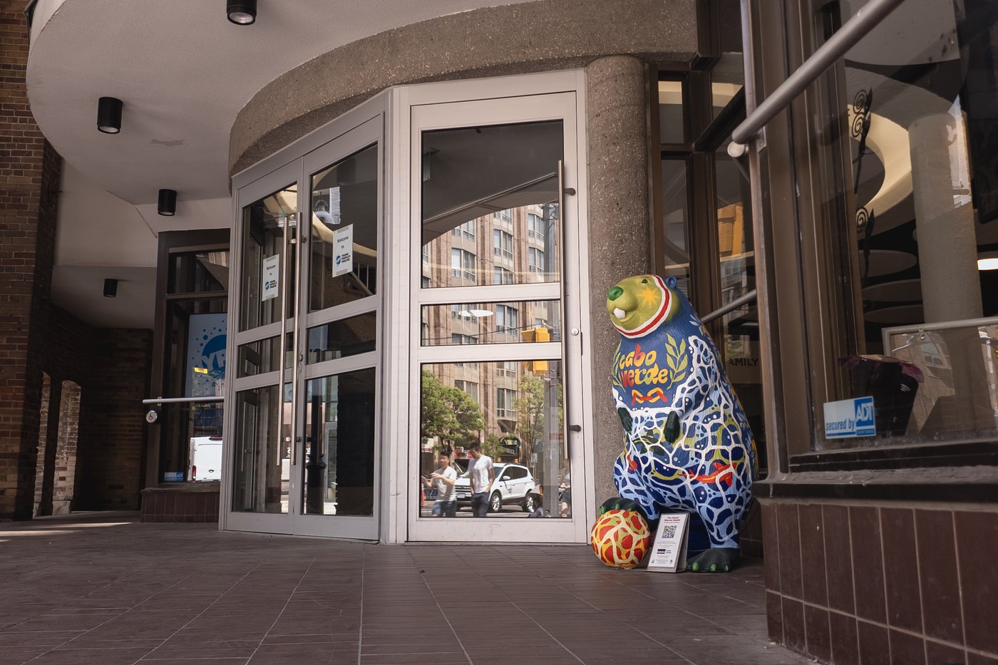 Beaver sculptures welcome tourists in downtown Toronto ahead of World Cup | iNFOnews.ca Beaver sculptures welcome tourists in downtown Toronto ahead of World Cup | iNFOnews.ca