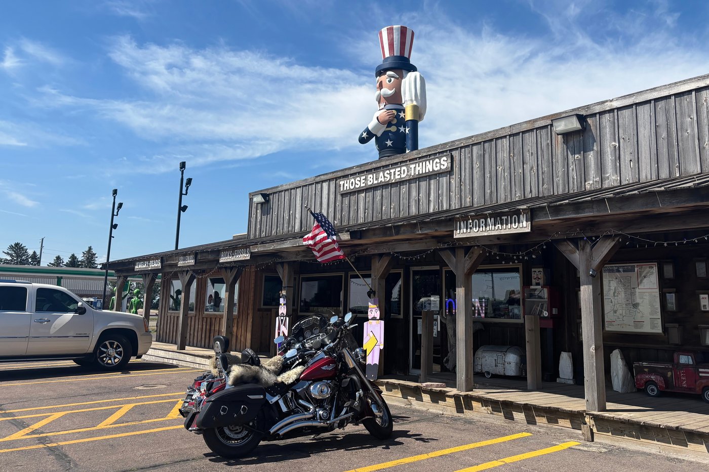 A Minnesota town now boasts the world's tallest nutcracker | iNFOnews.ca