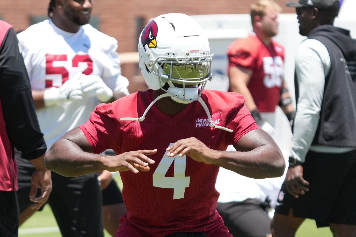 Quarterback Jacoby Brissett reports to Cardinals' mandatory camp, though future remains unclear | iNFOnews.ca