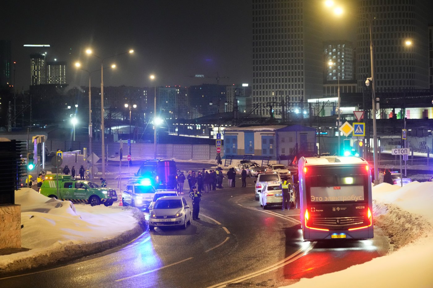 An attacker detonates an explosive device in Moscow, killing a police officer and himself | iNFOnews.ca