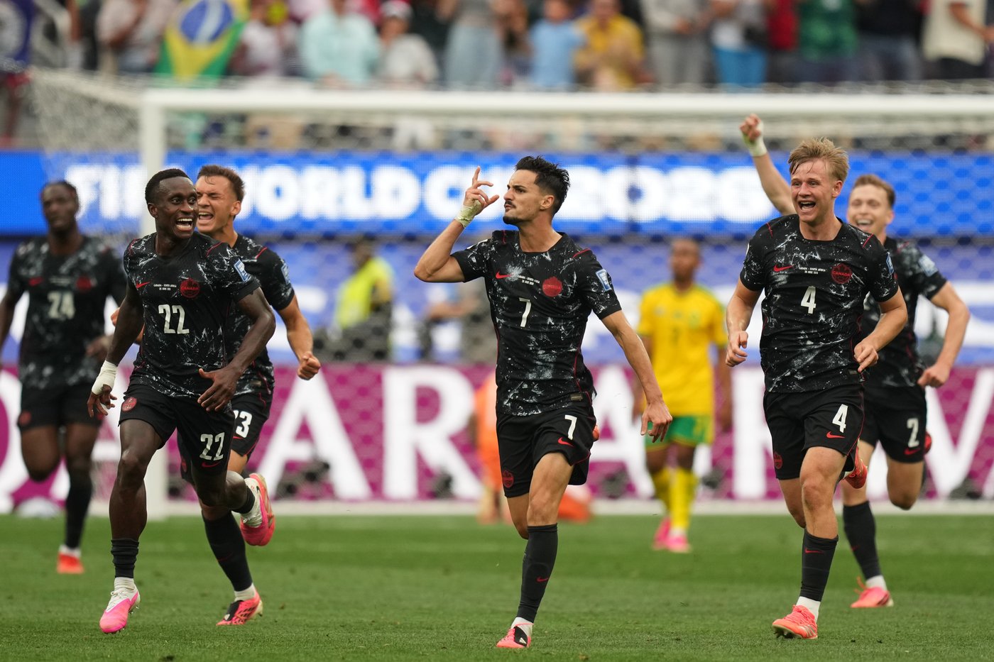 Canada beats South Africa 1-0 in World Cup's first knockout match on Stephen Eustáquio's late goal | iNFOnews.ca