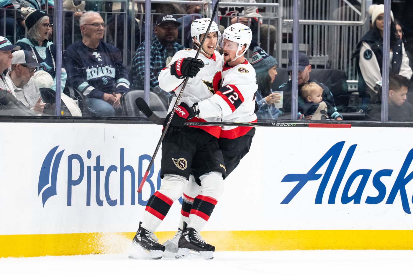 Senators pull away with four-goal spree, beat Kraken 7-4 | iNFOnews.ca