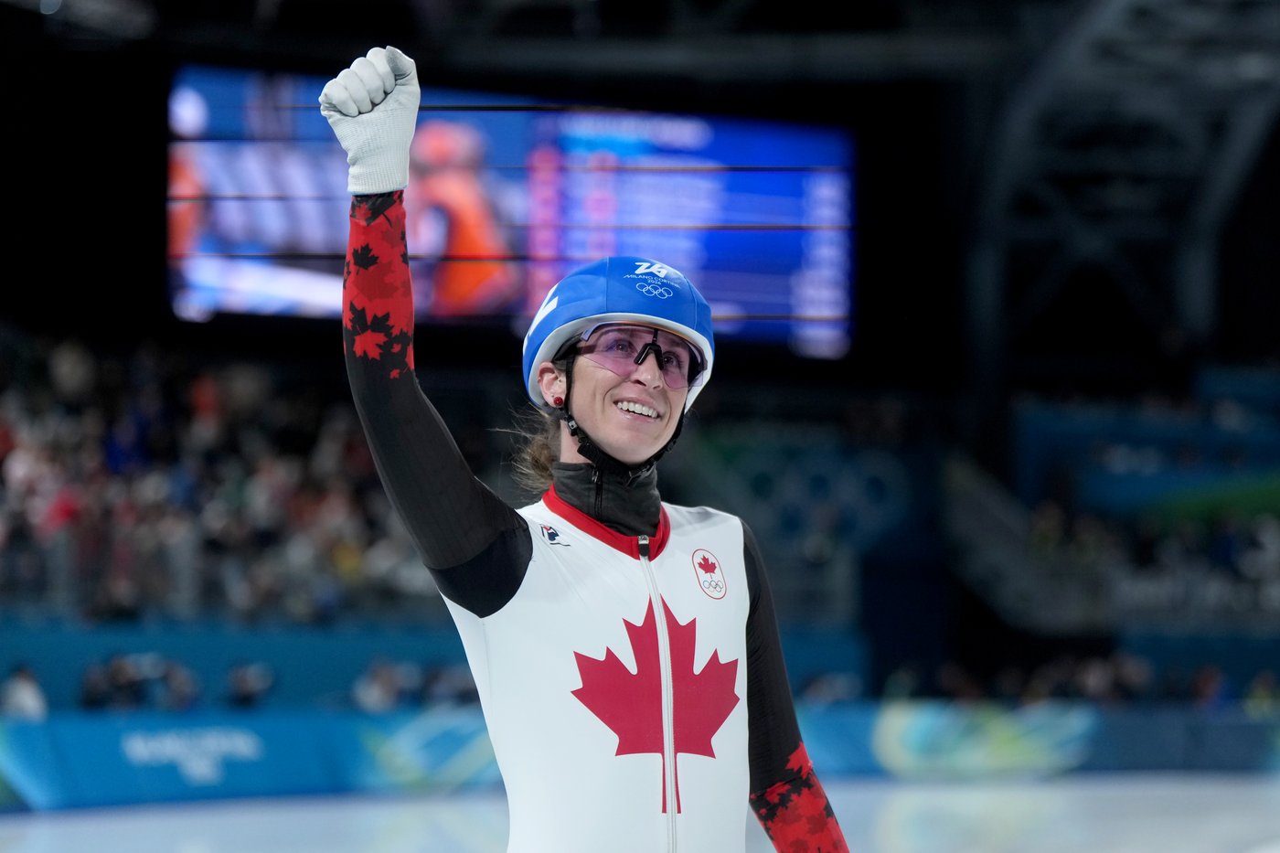 Canadian speedskater Ivanie Blondin wins another silver medal in mass start | iNFOnews.ca