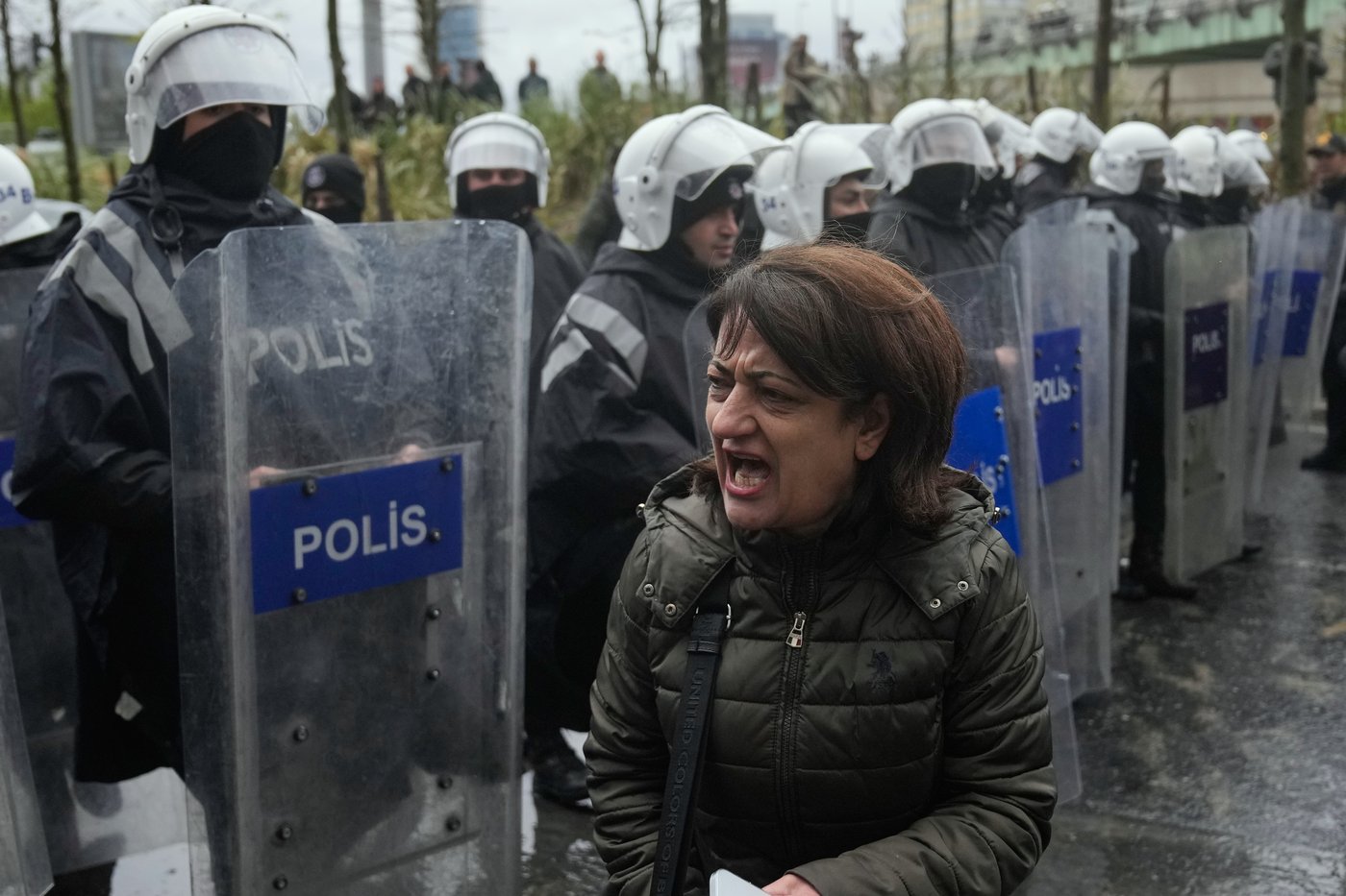 Hundreds detained during May Day protests in Turkey | iNFOnews.ca