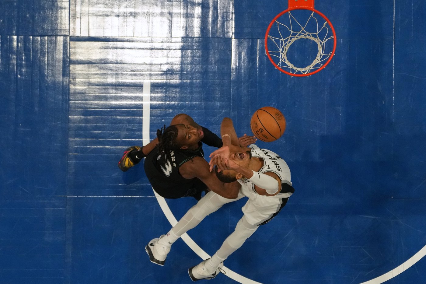 All eyes on Wemby for Game 5 of Spurs-Timberwolves series, after his elbow merited Game 4 ejection | iNFOnews.ca