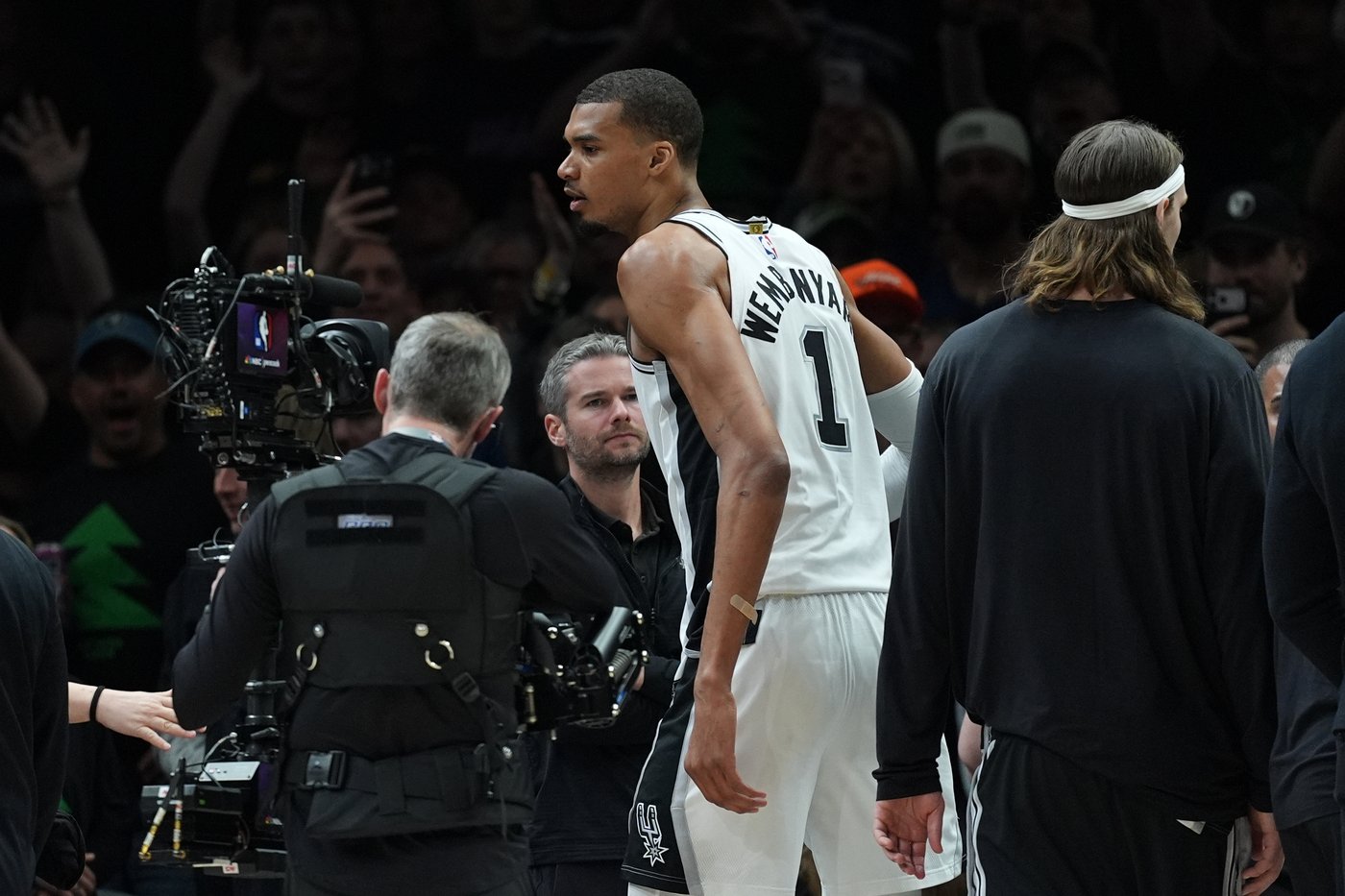 All eyes on Wemby for Game 5 of Spurs-Timberwolves series, after his elbow merited Game 4 ejection | iNFOnews.ca