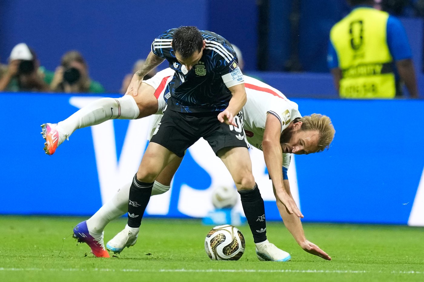 Messi and Argentina rally past England to reach the World Cup final, in photos | iNFOnews.ca