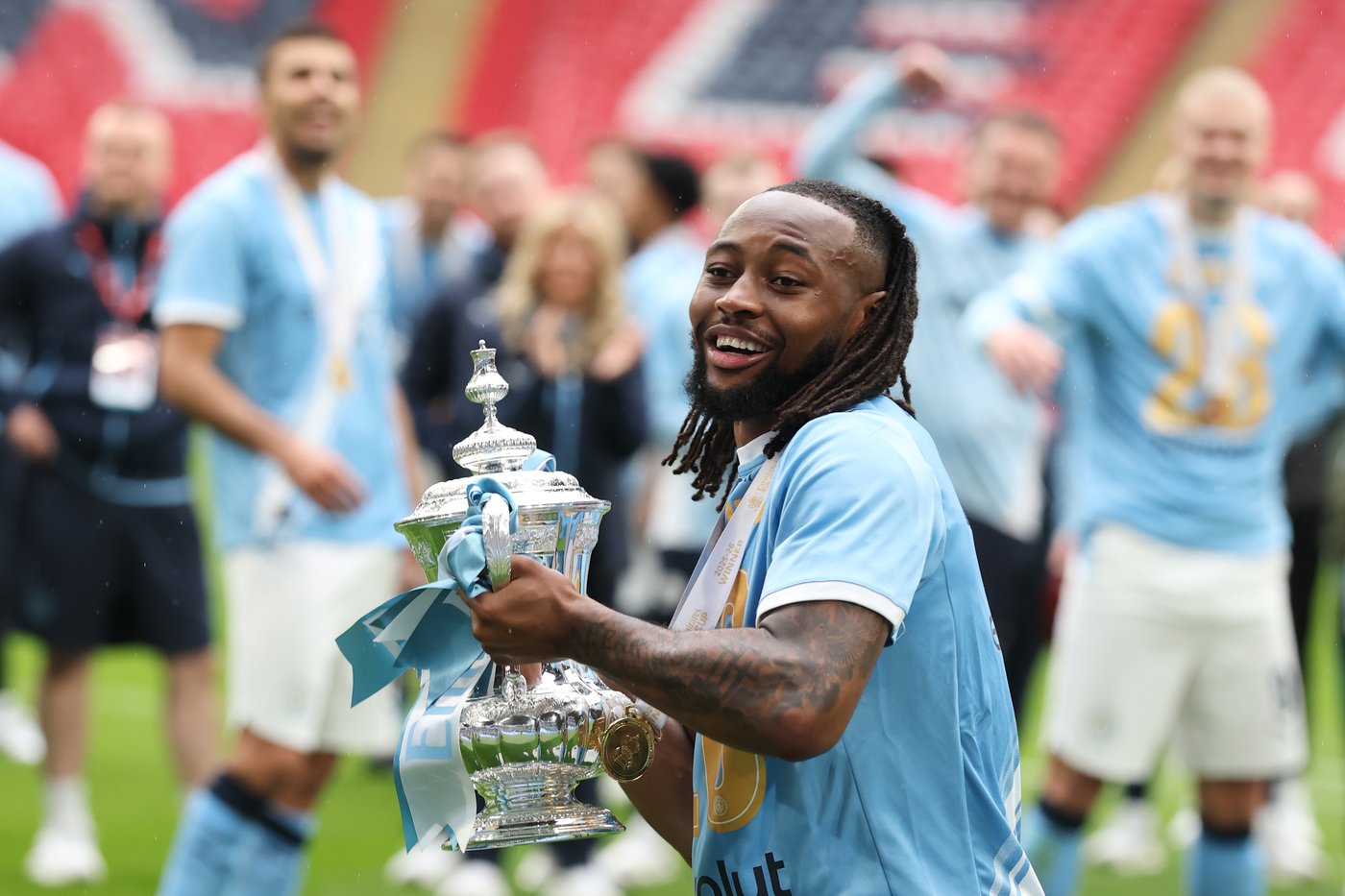 Man City beats Chelsea in FA Cup final after '1 in 100' Antoine Semenyo goal | iNFOnews.ca