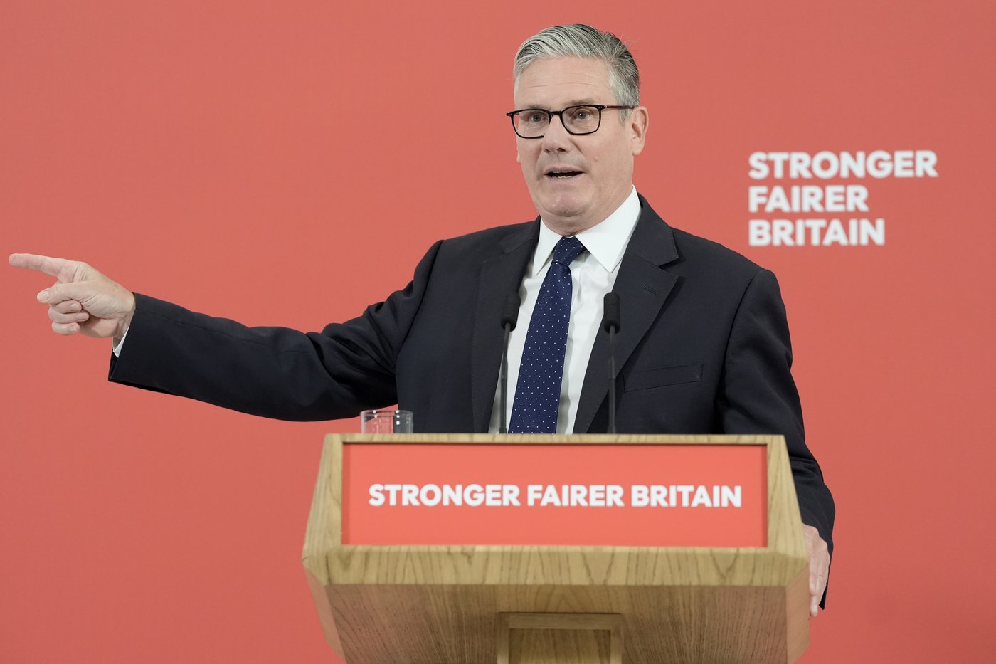 Britain sets out a plan for future defense with a focus on drones and a fight over money | iNFOnews.ca