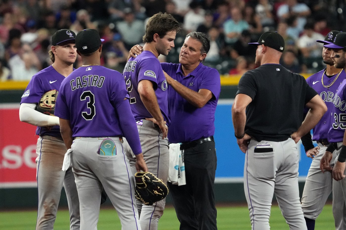 Rockies third baseman Kyle Karros lands on 7-day concussion injured list | iNFOnews.ca