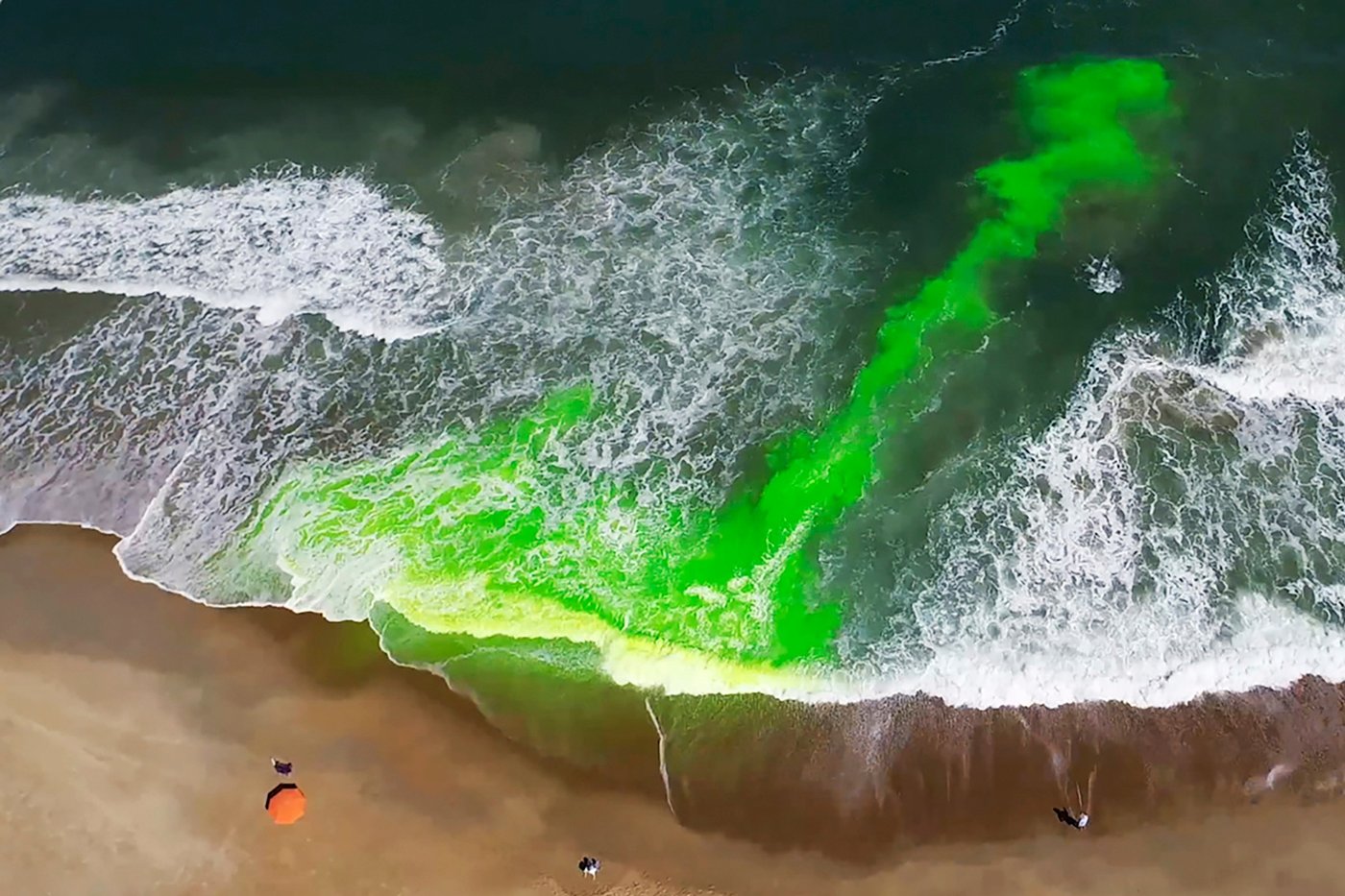 When a rip current sucks you out to sea, try not to panic | iNFOnews.ca