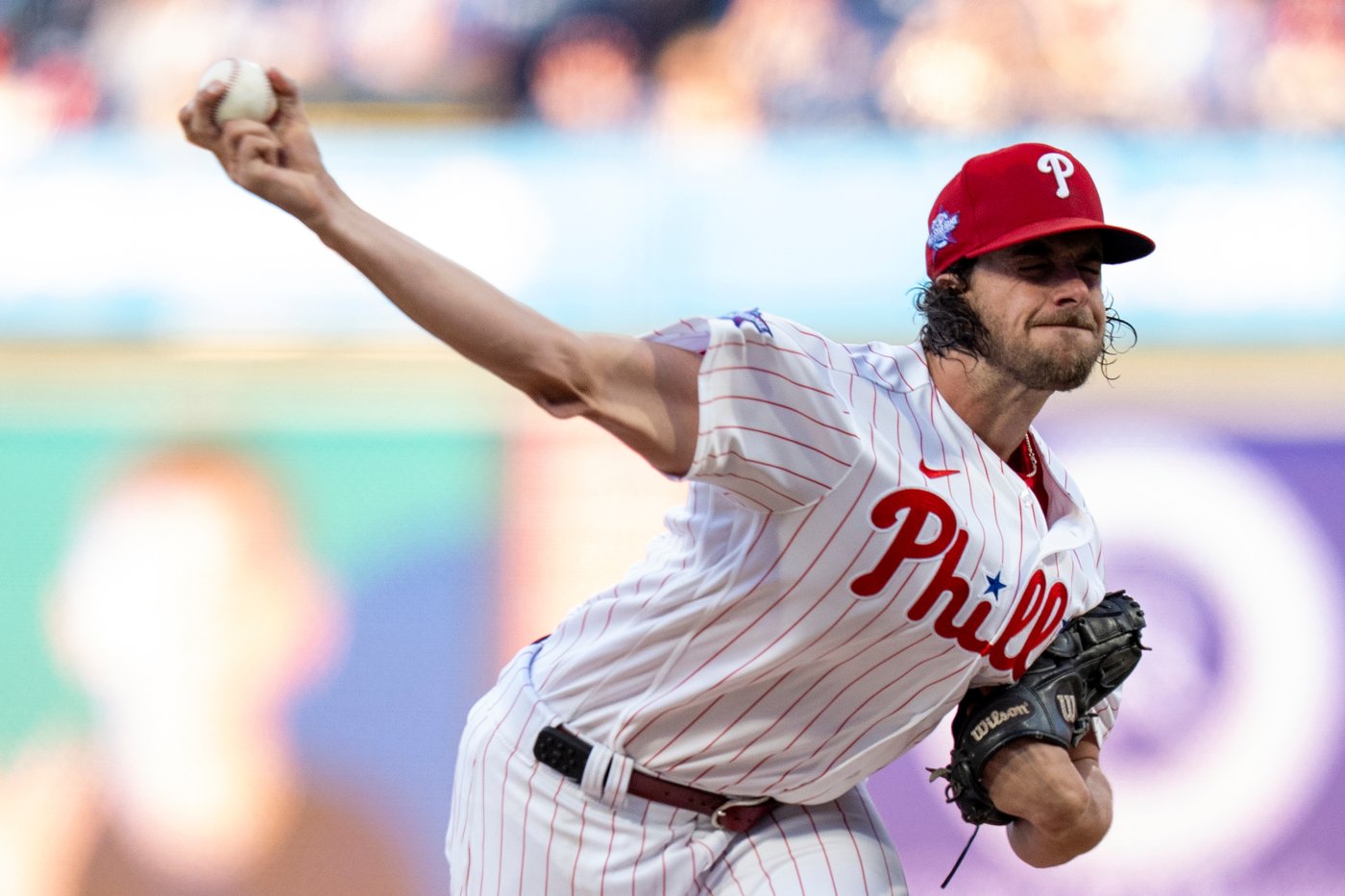 Kelly, Rea help lead the Cubs to a 10-4 comeback win over the Phillies | iNFOnews.ca