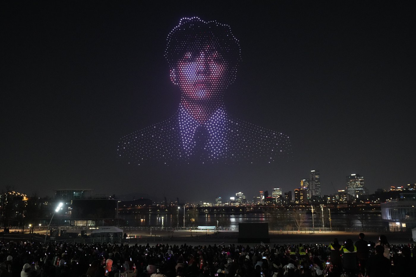 'It feels like a homecoming': BTS Army takes over Toronto ahead of stadium shows | iNFOnews.ca 'It feels like a homecoming': BTS Army takes over Toronto ahead of stadium shows | iNFOnews.ca