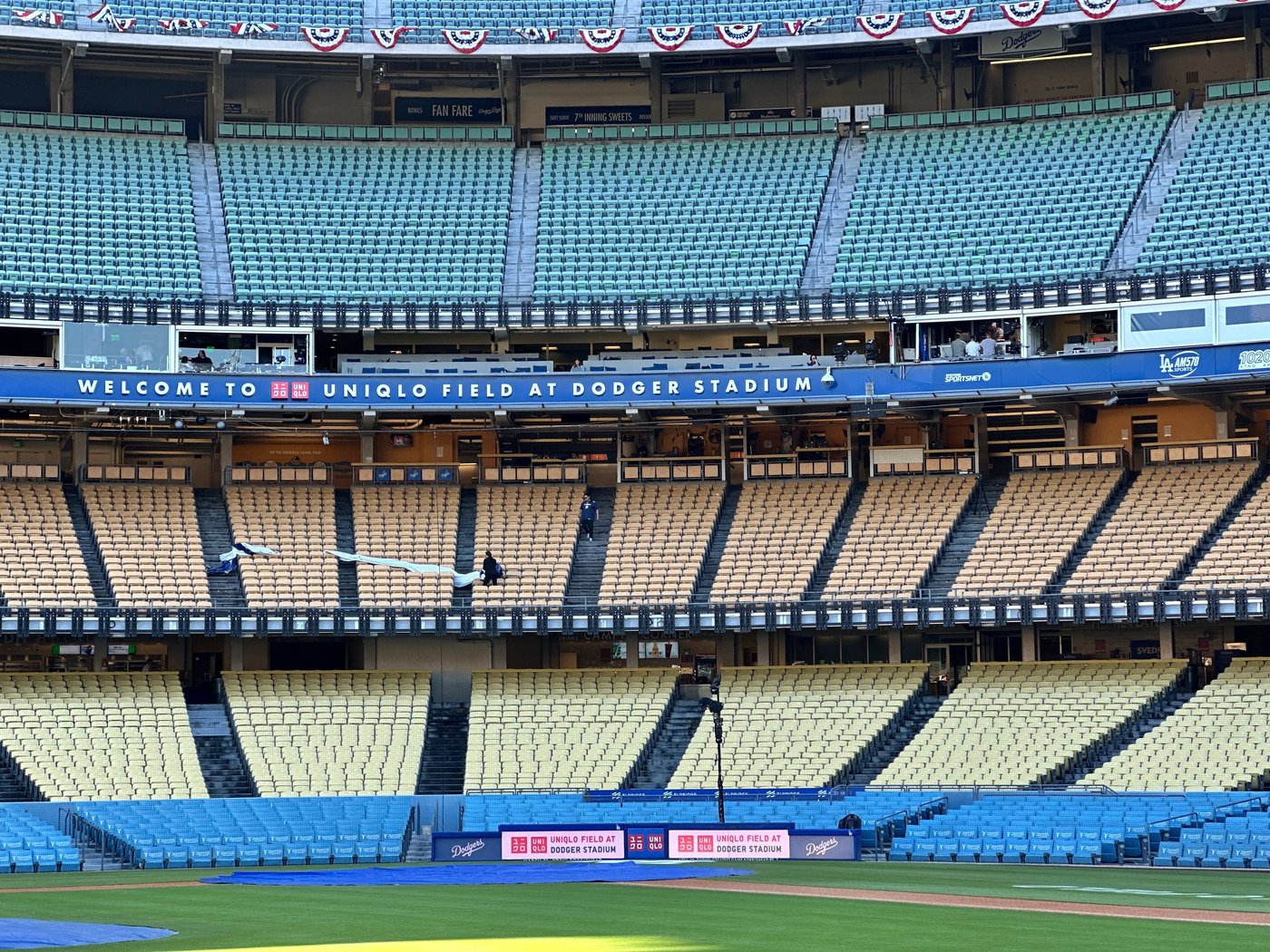 Field at Dodger Stadium gets a sponsor name for first time in history of MLB's third-oldest ballpark | iNFOnews.ca