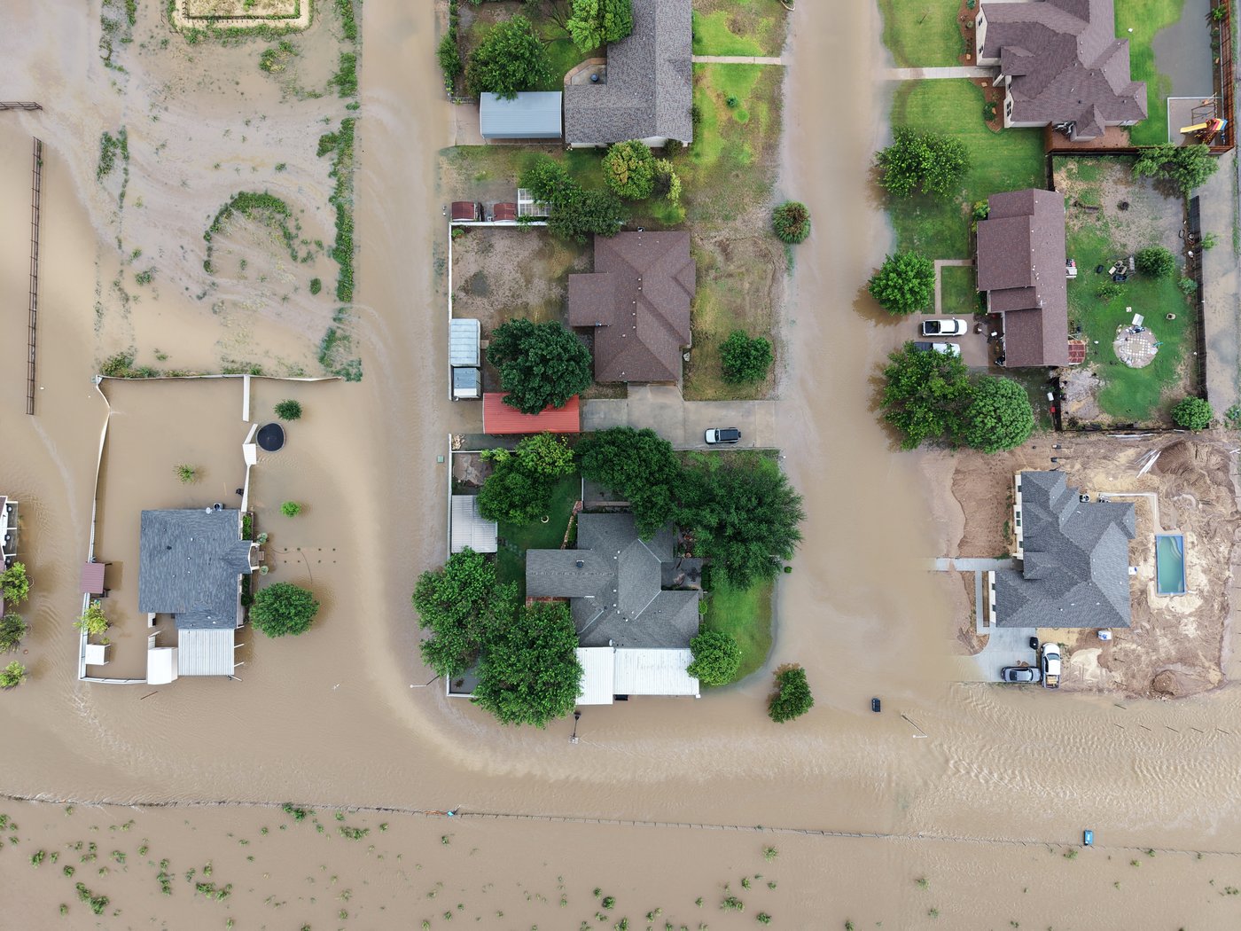 Texas floods have left high waters and a big cleanup job after hundreds of people are rescued | iNFOnews.ca Texas floods have left high waters and a big cleanup job after hundreds of people are rescued | iNFOnews.ca