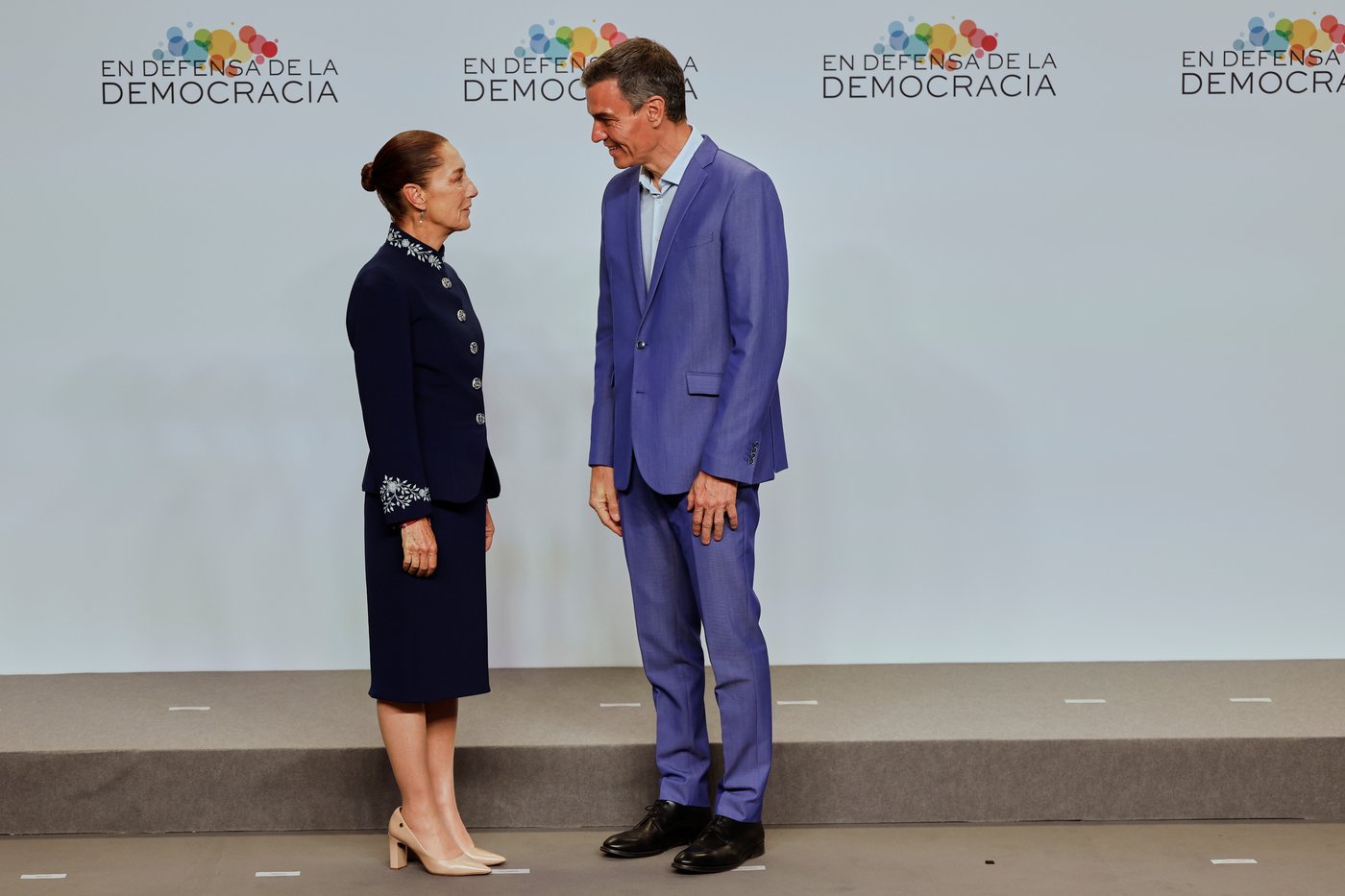 With a handshake, Spain and Mexico put diplomatic tussle over their colonial past behind them | iNFOnews.ca