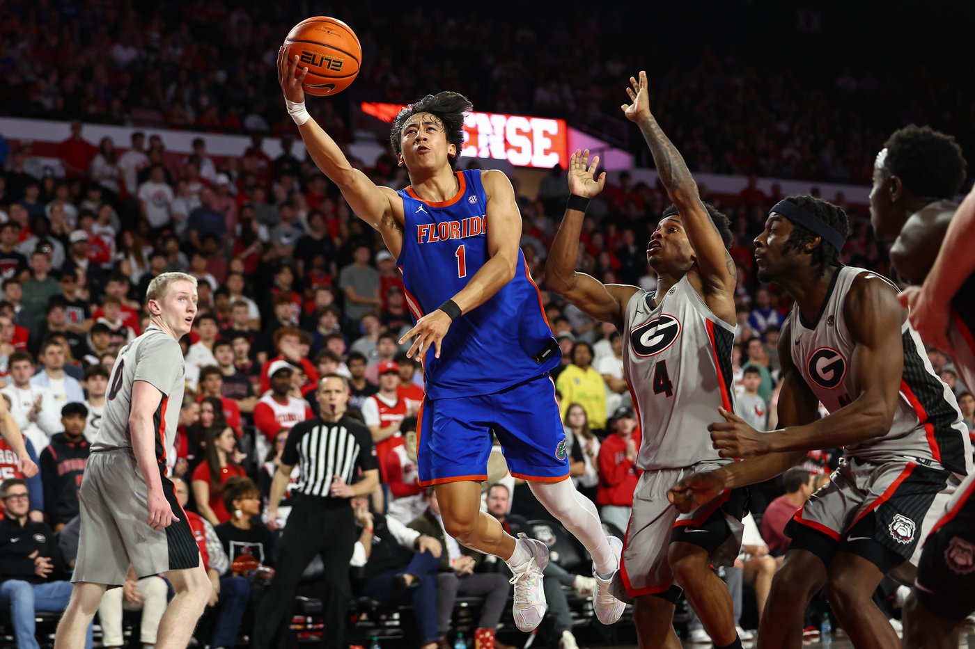No. 14 Florida romps to another big win, beating Georgia 86-66 | iNFOnews.ca