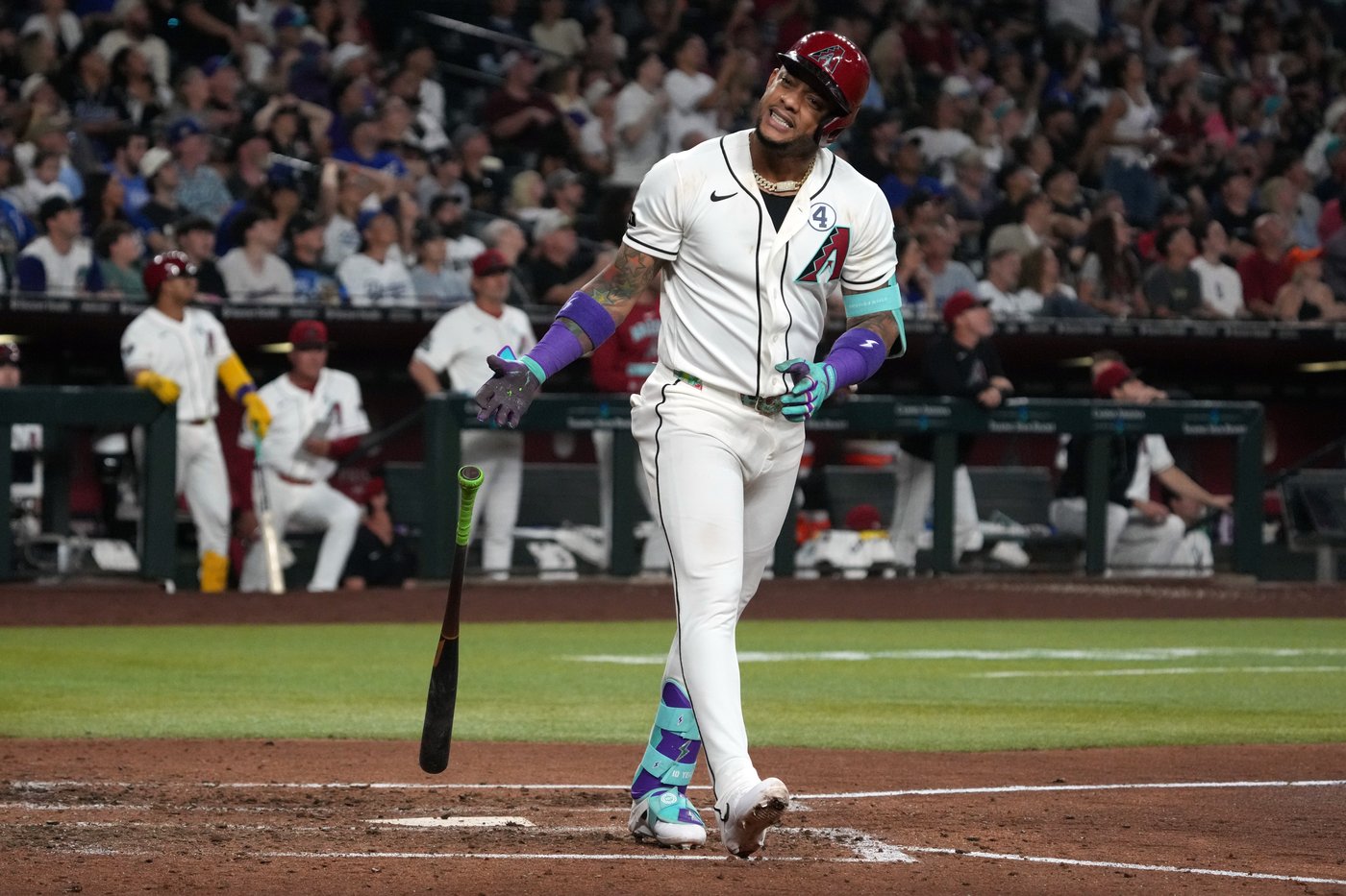 Ohtani stays hot, Freeman hits 2-run homer and the Dodgers beat the D-backs 6-5 | iNFOnews.ca