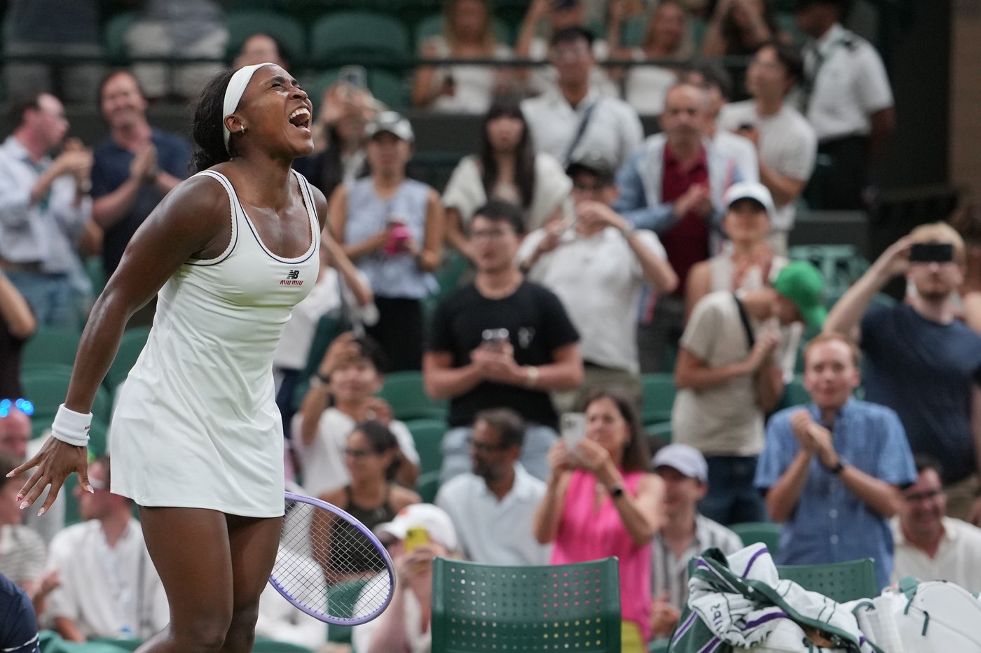 Coco Gauff's buzzer-beater at Wimbledon reminds her of Kawhi Leonard’s shot | iNFOnews.ca Coco Gauff's buzzer-beater at Wimbledon reminds her of Kawhi Leonard’s shot | iNFOnews.ca