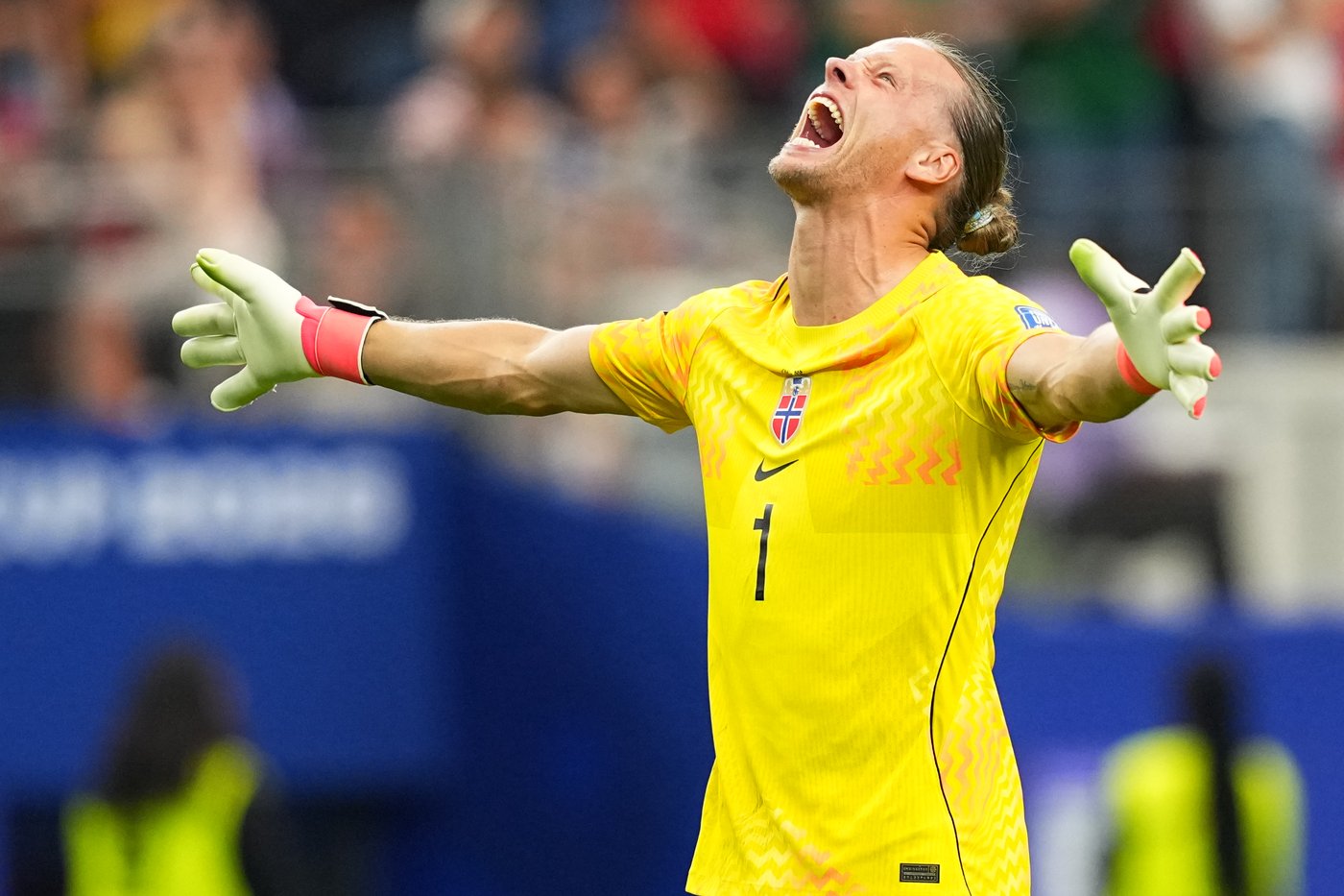 Haaland scores deciding goal as Norway wins its 1st World Cup knockout game, beating Ivory Coast 2-1 | iNFOnews.ca