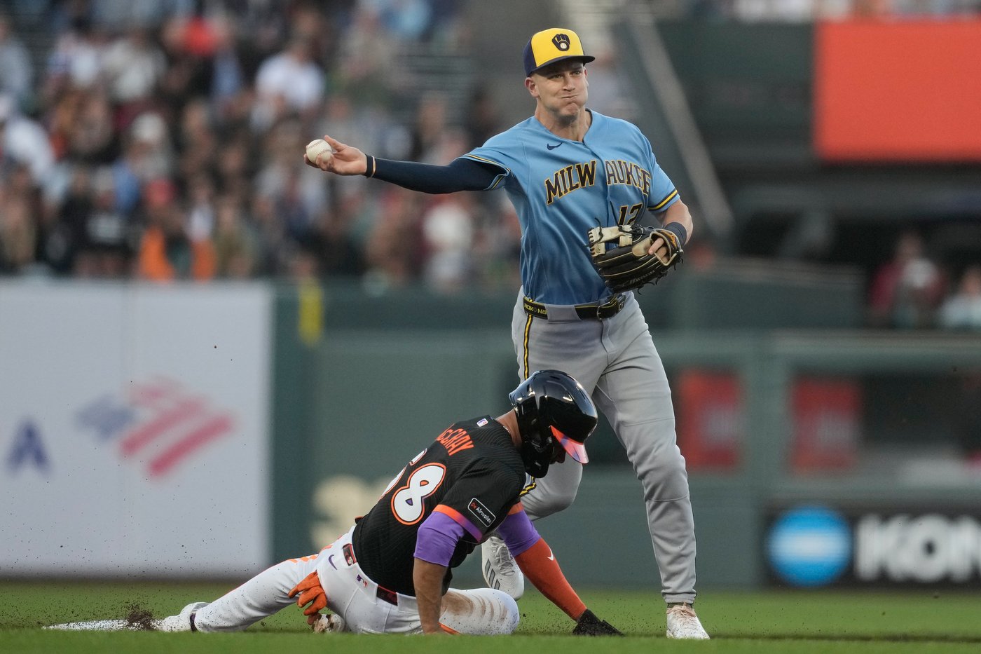 Brewers shortstop Cooper Pratt goes on injured list with strained right hamstring | iNFOnews.ca Brewers shortstop Cooper Pratt goes on injured list with strained right hamstring | iNFOnews.ca