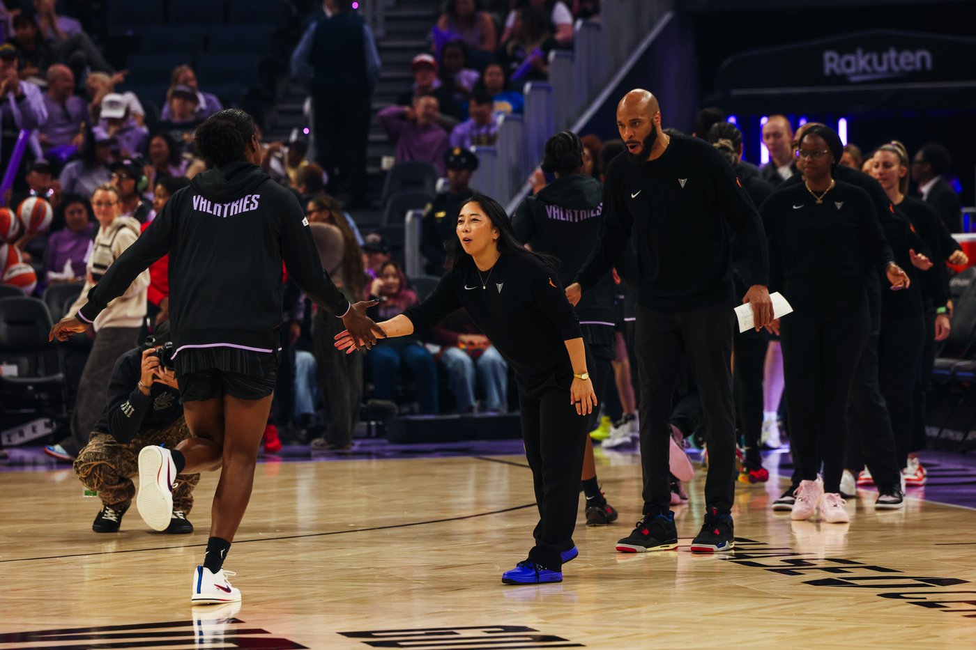 Gabby Williams hits two late 3-pointers and leads Valkyries to 9th straight win, 74-69 over Mystics | iNFOnews.ca Gabby Williams hits two late 3-pointers and leads Valkyries to 9th straight win, 74-69 over Mystics | iNFOnews.ca