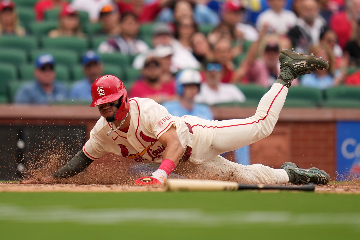 Cardinals shortstop Masyn Winn has a 'clear' MRI on sore left knee | iNFOnews.ca