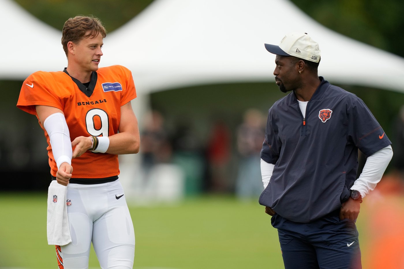 Dexter Lawrence's interception provides highlight for Bengals in joint practice against Bears | iNFOnews.ca