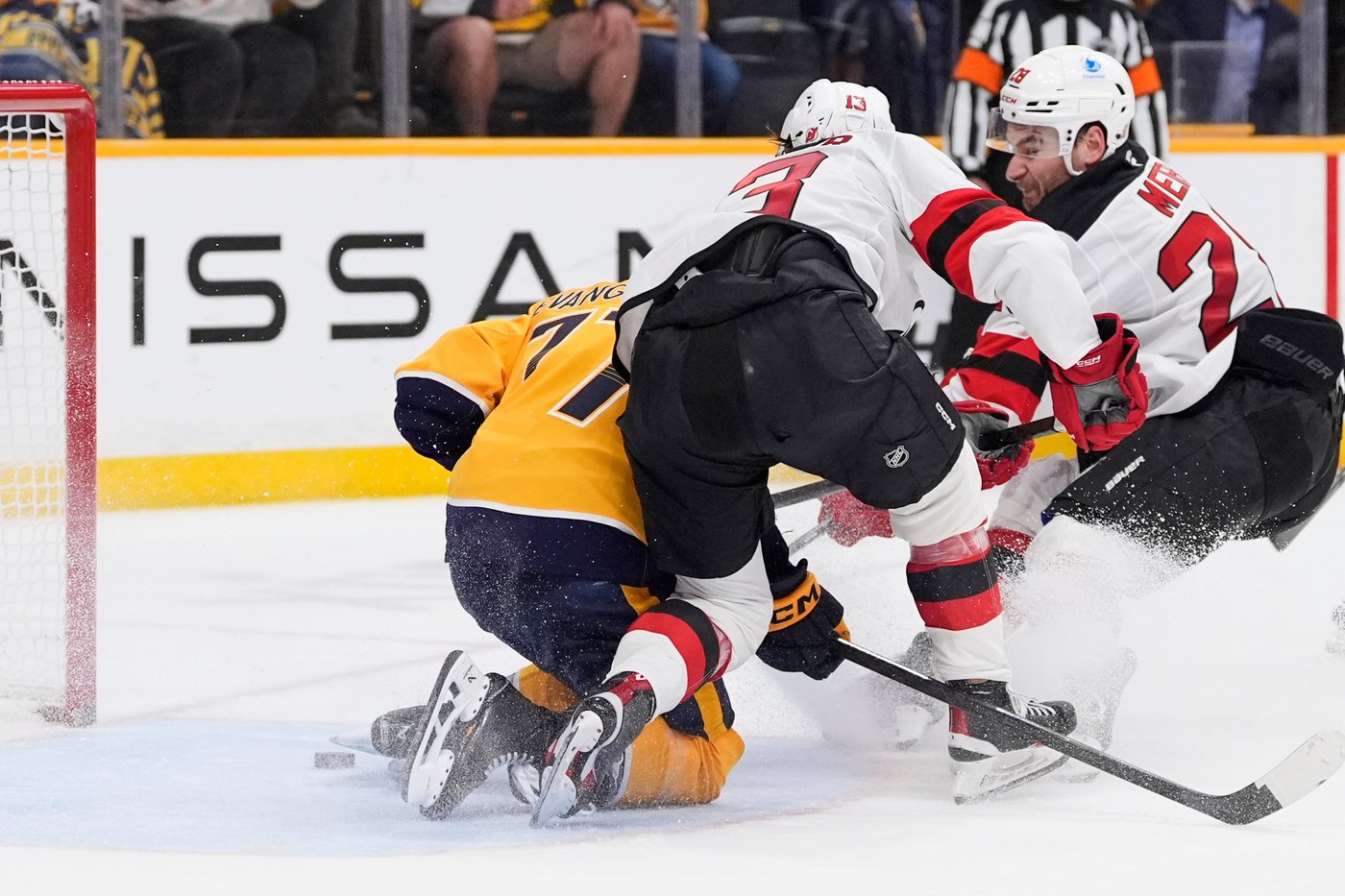 Hischier scores twice as Devils down Predators 4-2 | iNFOnews.ca Hischier scores twice as Devils down Predators 4-2 | iNFOnews.ca