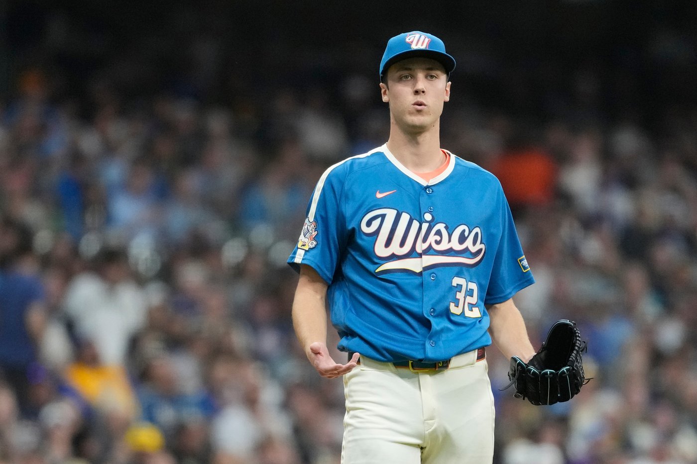 Brewers' Misiorowski sets standard for velocity by a starter as he reaches 103 mph on 10 pitches | iNFOnews.ca